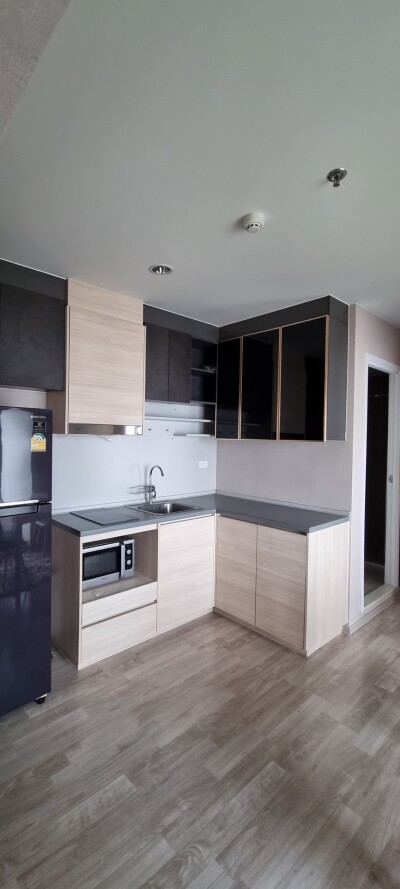 พลัมคอนโด รามคำแหง สเตชั่น / แบบ 2 ห้องนอน 2 ห้องน้ำ 1 ห้องนั่งเล่น ขนาด 47 ตรม. ชั้น 12-8