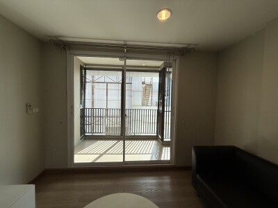 เอ็มที เรสซิเดนซ์ คลองหลวง / MT Residences Klongluang