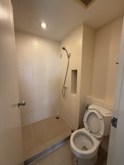 เอ็มที เรสซิเดนซ์ คลองหลวง / MT Residences Klongluang