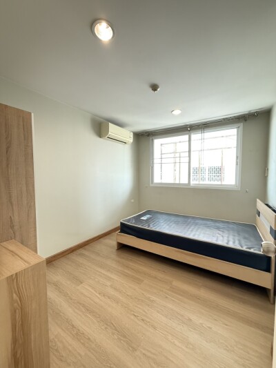 เอ็มที เรสซิเดนซ์ คลองหลวง / MT Residences Klongluang