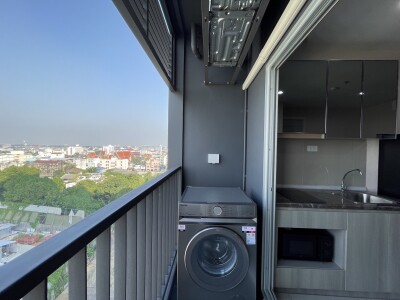 เดอะ เพรสซิเดนท์ จรัญ - แยกไฟฉาย สเตชั่น / The President Charan - Yaek Fai Chai Station-14