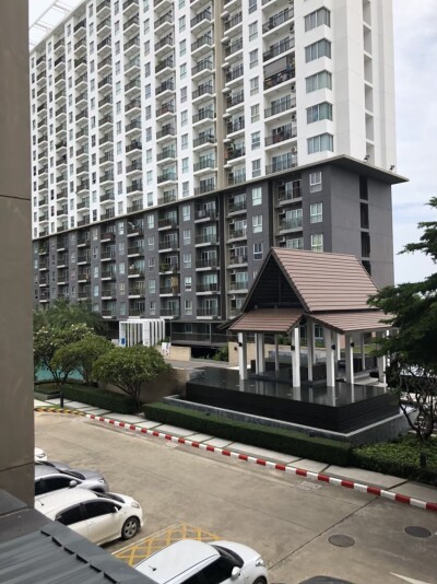 เดอะ พาร์คแลนด์ ศรีนครินทร์ เลคไซด์  / The Parkland Srinakarin Lakeside