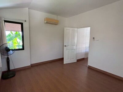 หมู่บ้านวราบดินทร์ รังสิต–ปทุมธานี
