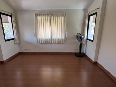 หมู่บ้านวราบดินทร์ รังสิต–ปทุมธานี