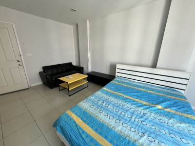 เดอะ เซ็นเตอร์ คอนโดมิเนียม / The Center Condominium