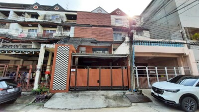 บ้านวราธรวิลล์ พัฒนาการ 44-1